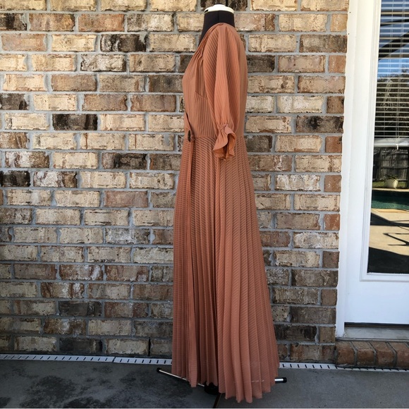 ASOS DESIGN Pleated In Self Stripe With Coconut Button Peach Wrap Midi Dress  10 - Picture 10 of 16